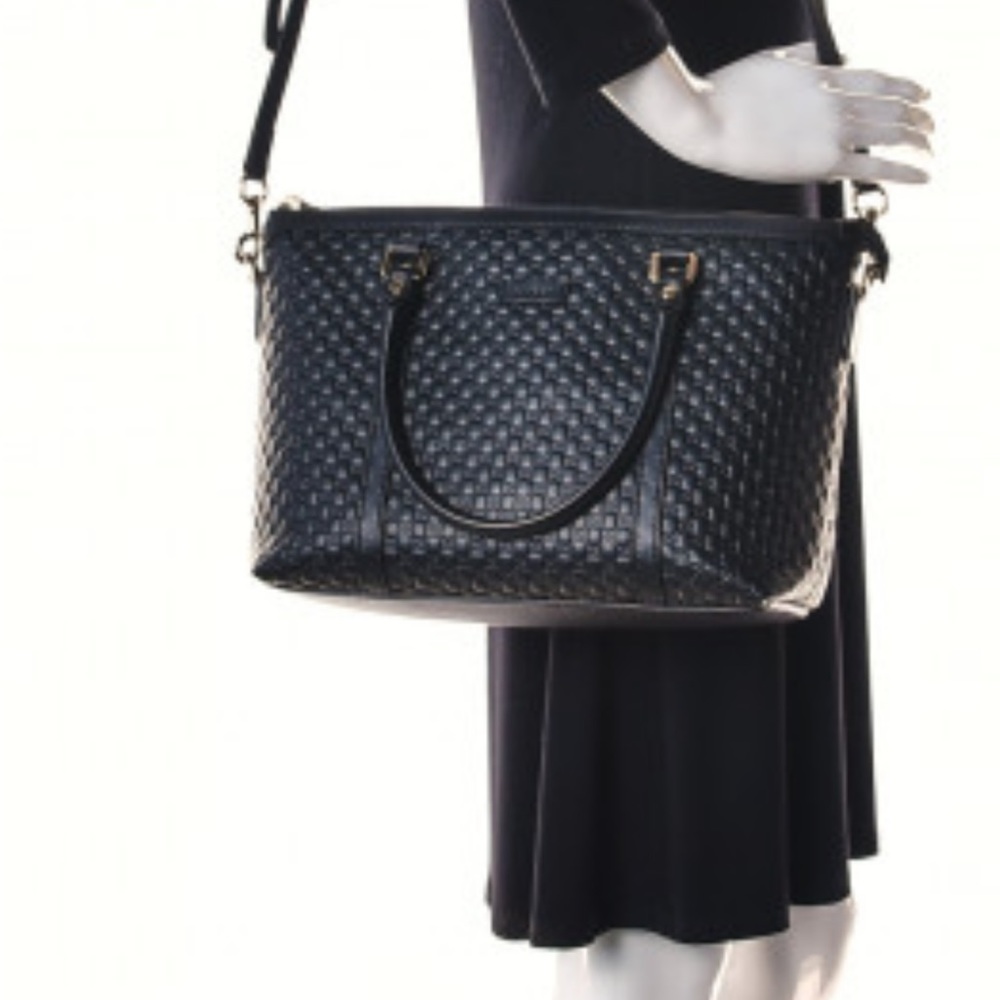 100% Authentic Gucci Microguccissima GG satchel with strap